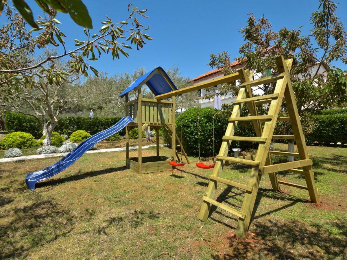 Holiday Home Ana-2 By Interhome Vir Kültér fotó